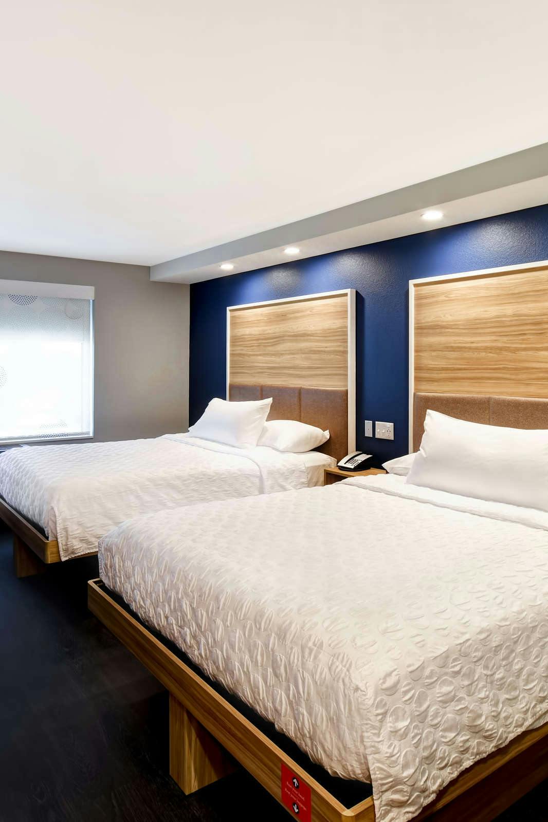 Hotel Tru by Hilton Sterling Heights Detroit photo 3