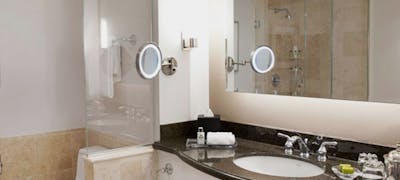 InterContinental Suites Hotel Cleveland