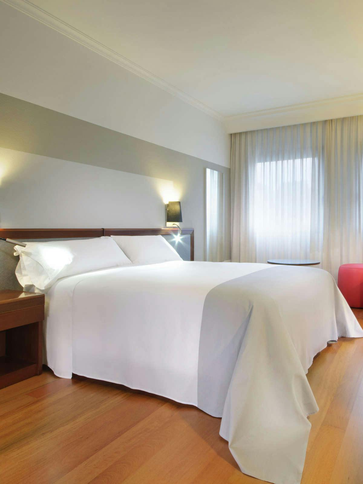 Hotel Tryp Santiago photo 3