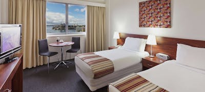 Macleay Hotel