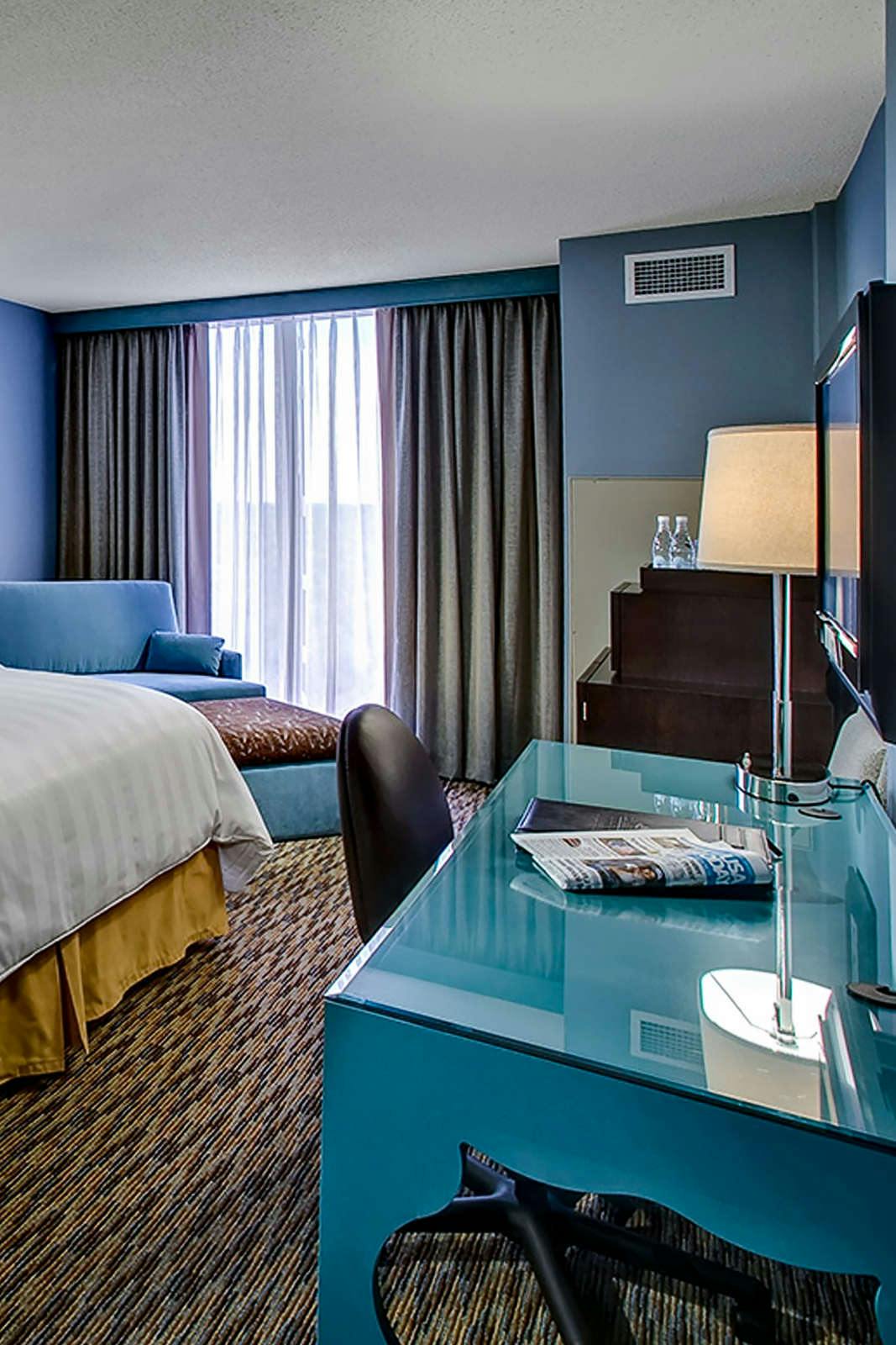 Hotel Crowne Plaza Chicago O'hare Hotel & Conference Center photo 5