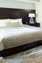 Hotel Staybridge Suites Red Deer North photo 4
