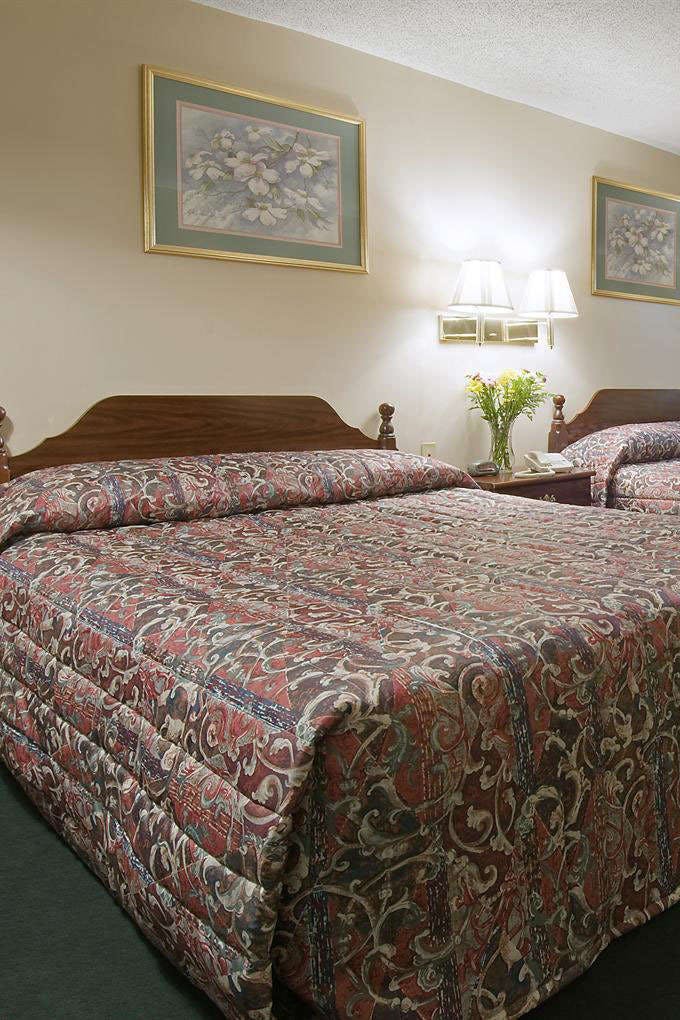 Hotel Americas Best Value Inn Rome photo 1