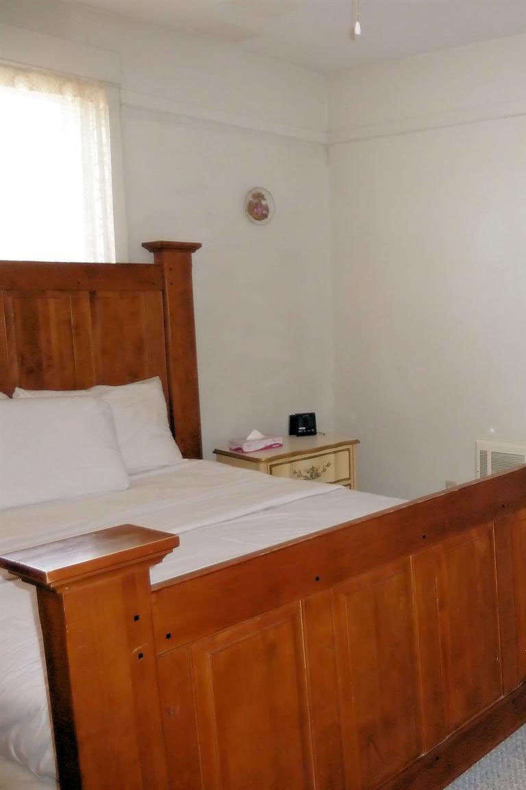 Hotel Americas Best Value Inn & Suites Royal Carriage photo 3