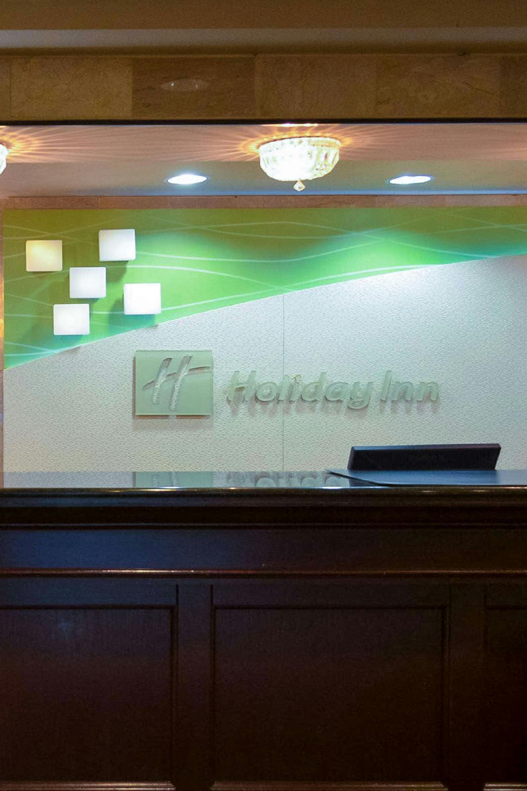 Hotel Holiday Inn Chicago North Shore photo 4
