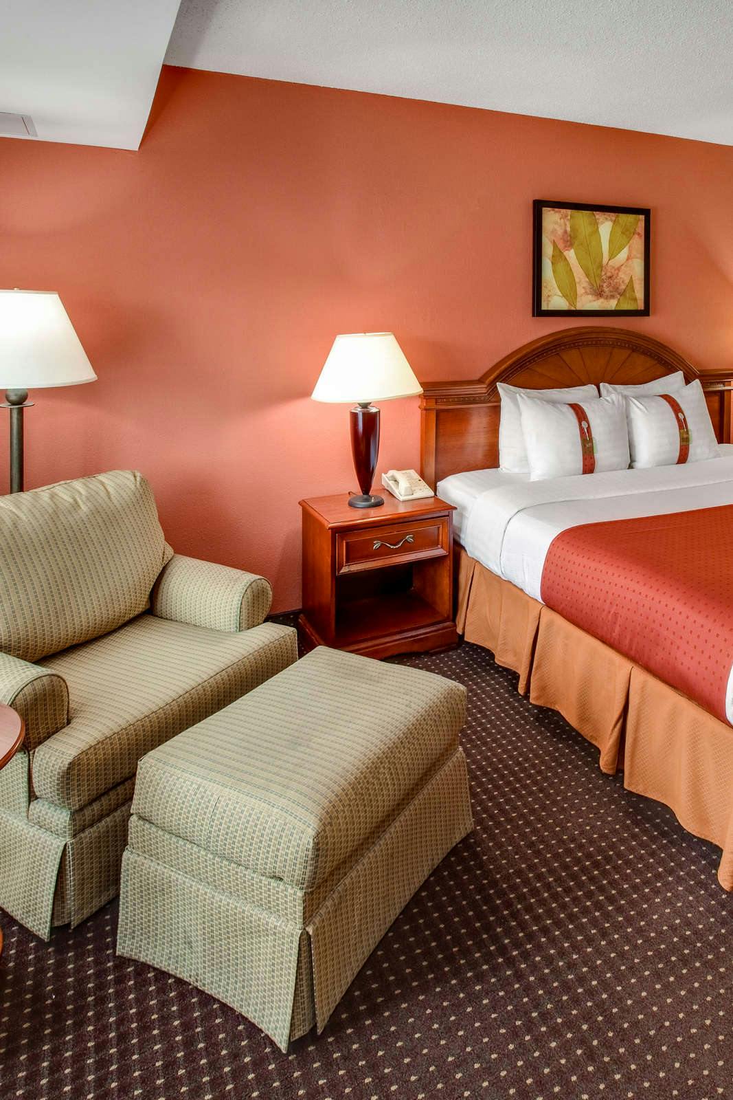 Hotel Holiday Inn Chicago North Shore photo 5