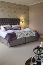 Hotel Hadlow Manor photo 1