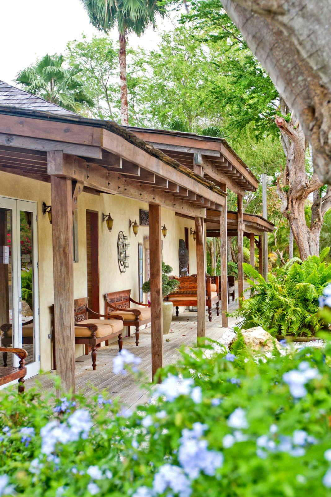 Hotel Villa Montana Beach Resort photo 1