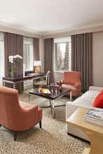 Hotel Omni Berkshire Place photo 2