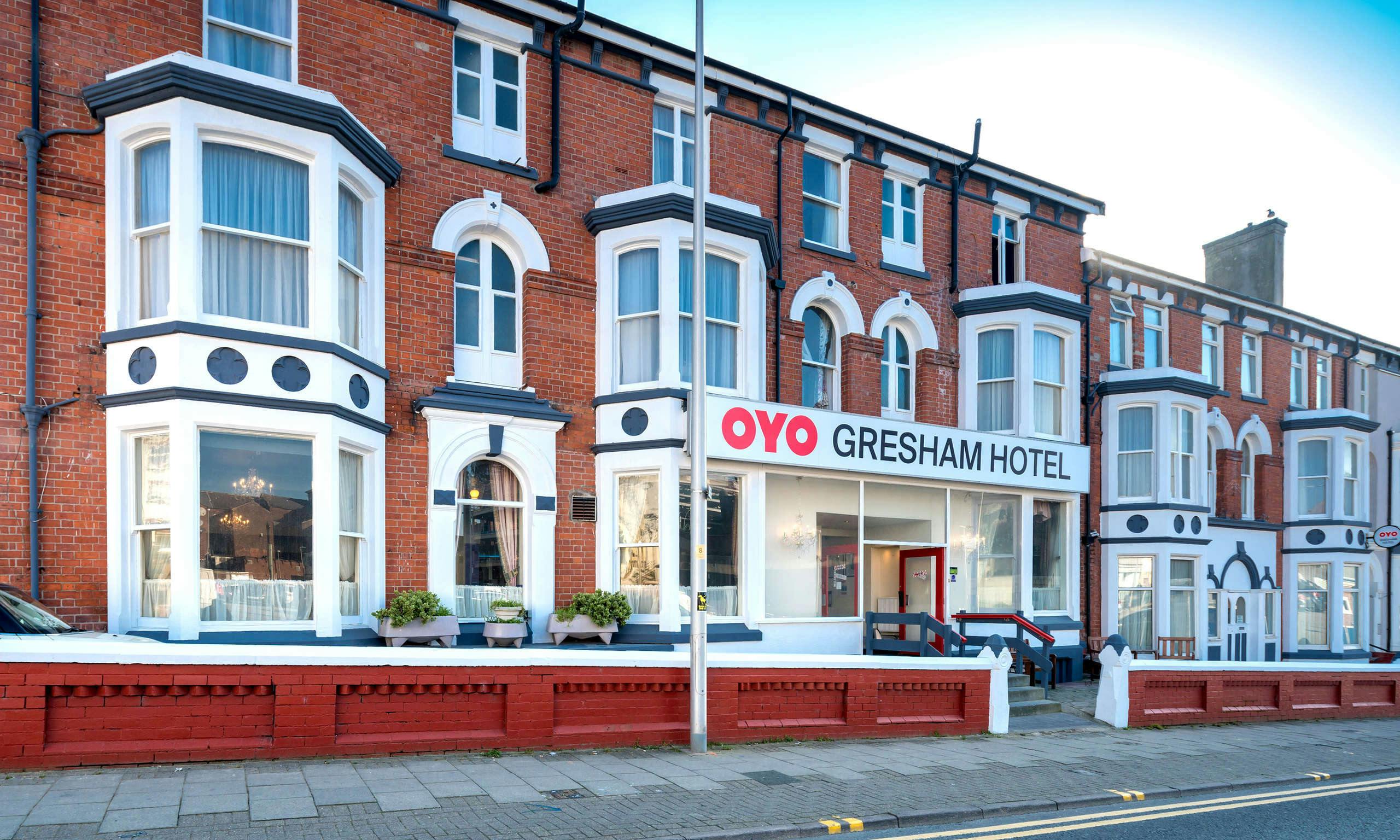 OYO Gresham Hotel