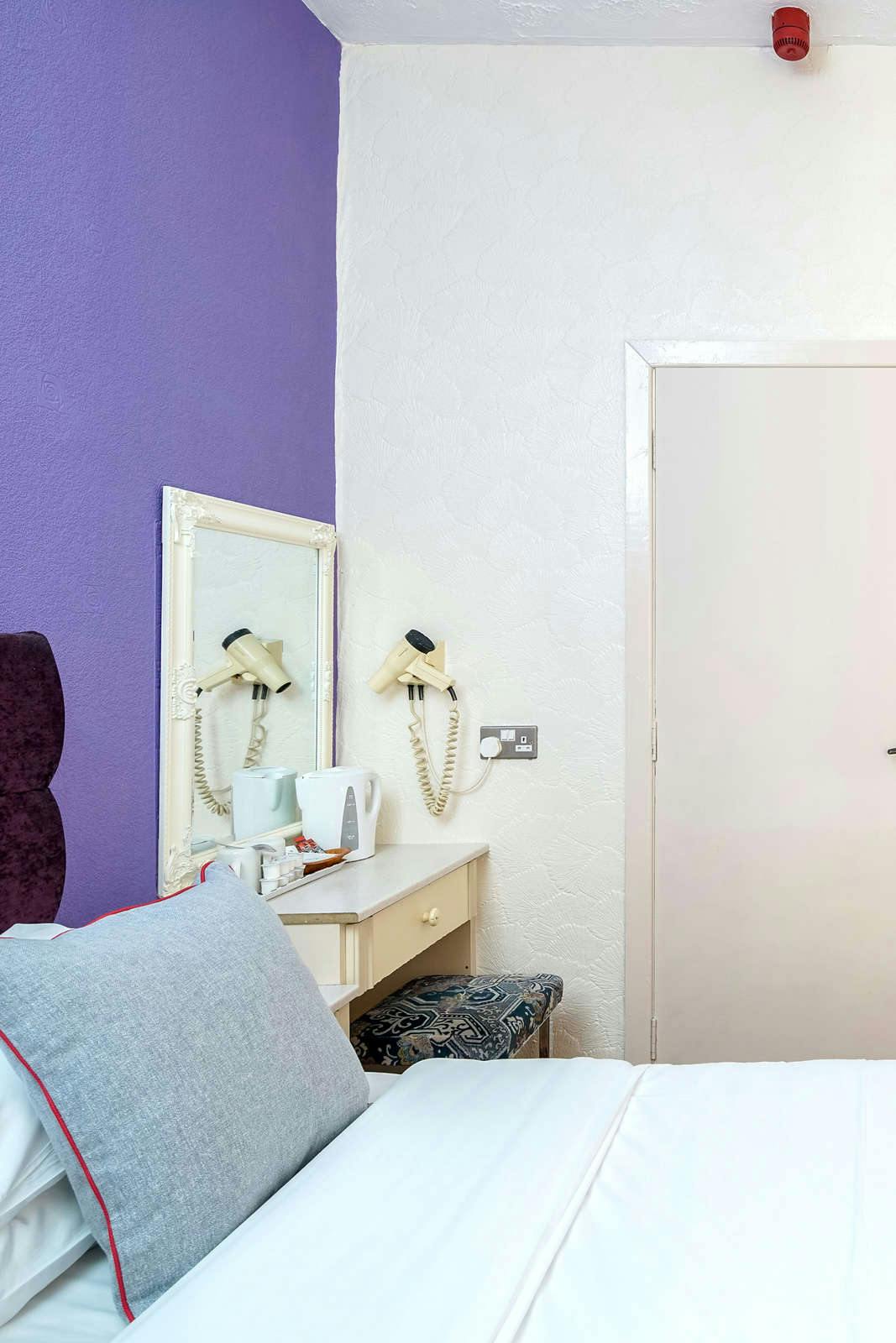 Hotel OYO Gresham Hotel photo 5