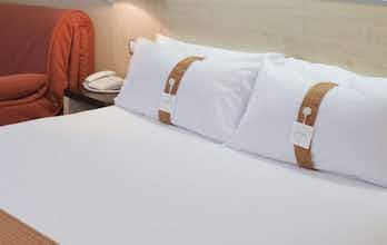 Hotel Holiday Inn Express Valencia Bonaire photo 5