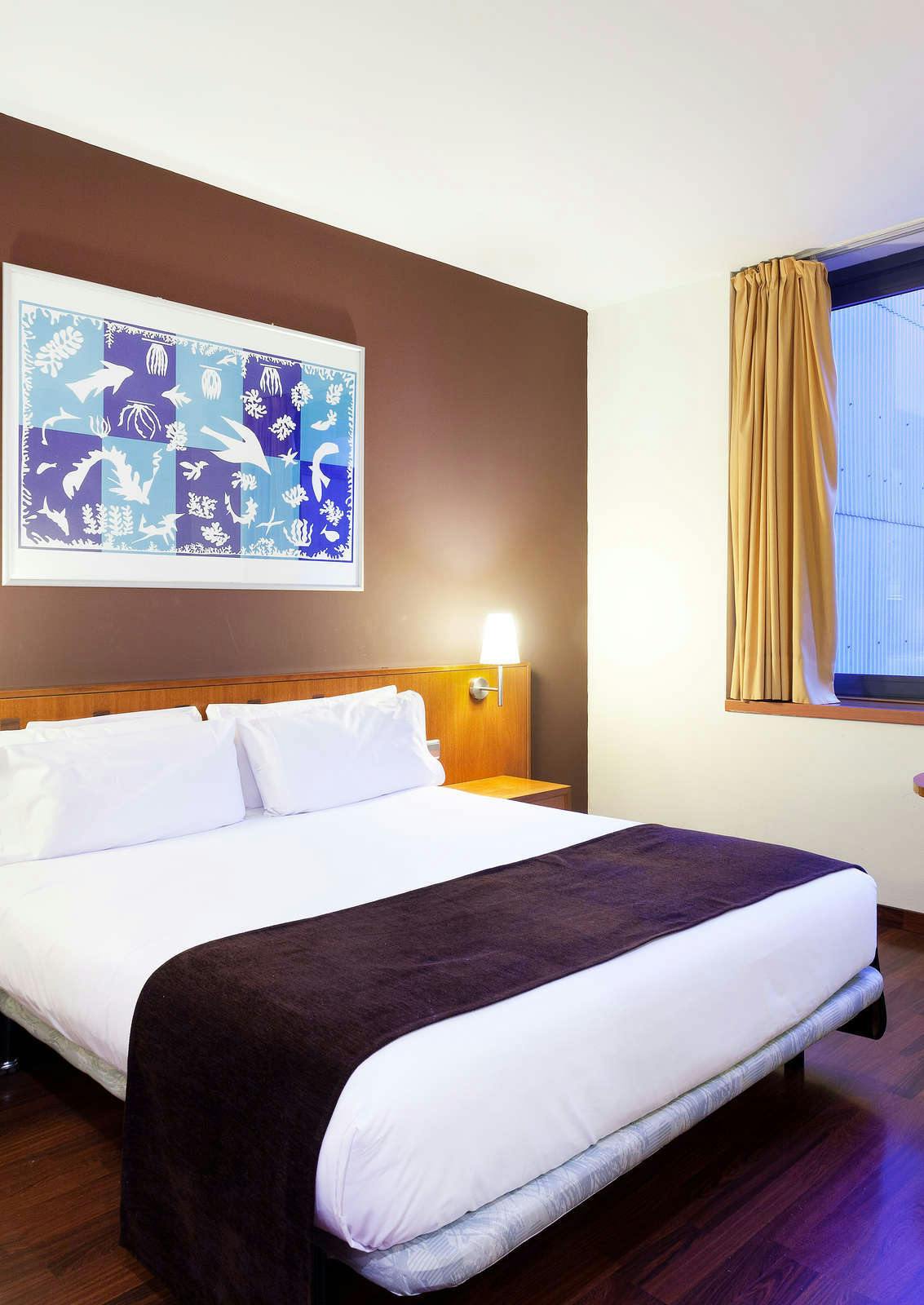 Hotel Hotel AA Viladomat photo 1