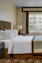 Essex House Hotel, Miami Beach - HotelTonight