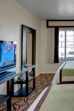 Essex House Hotel, Miami Beach - HotelTonight