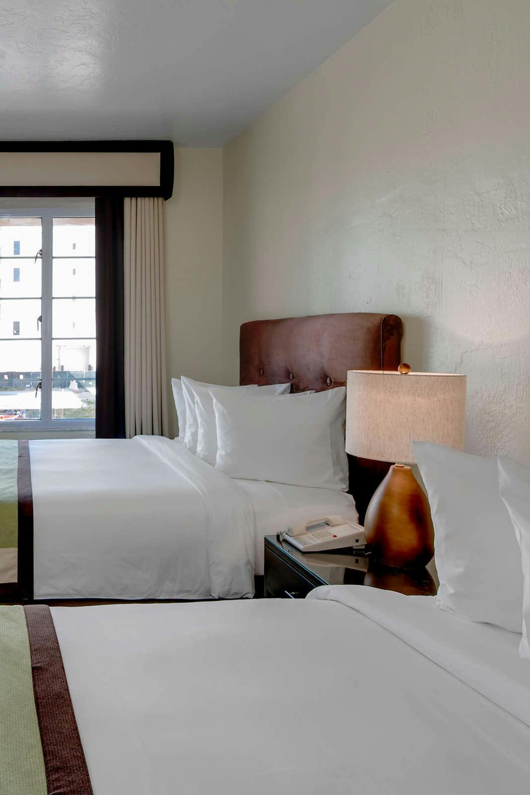 Essex House Hotel, Miami Beach - HotelTonight