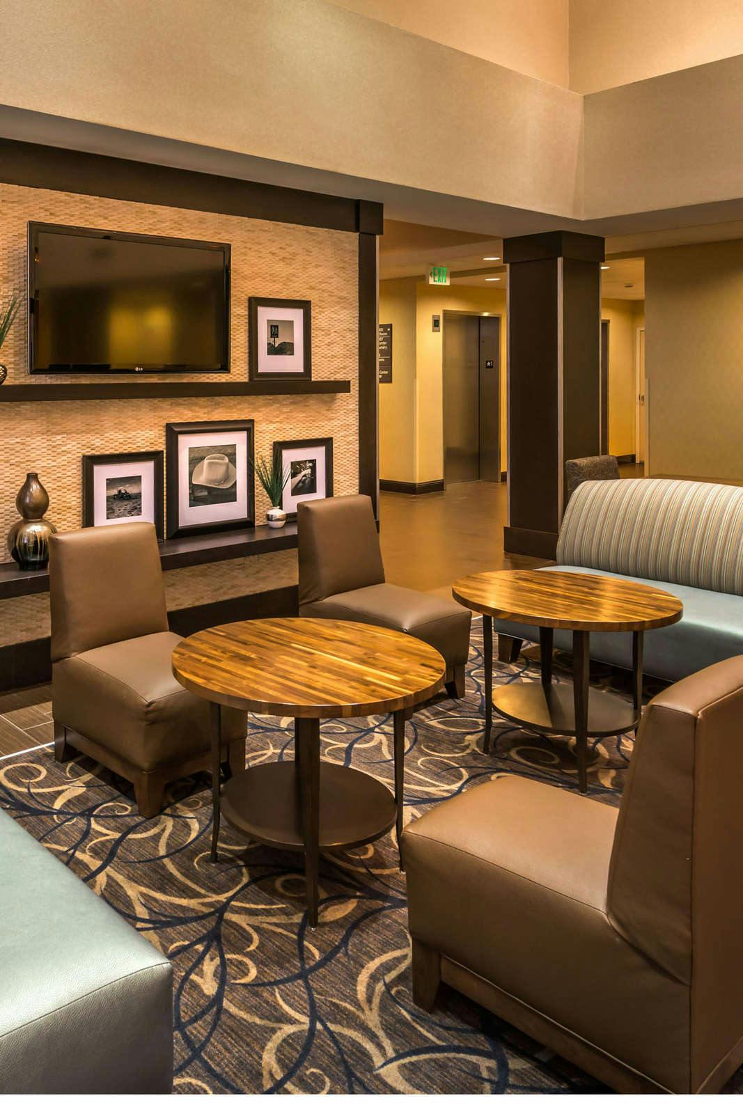 Hotel Hampton Inn & Suites Reno photo 5