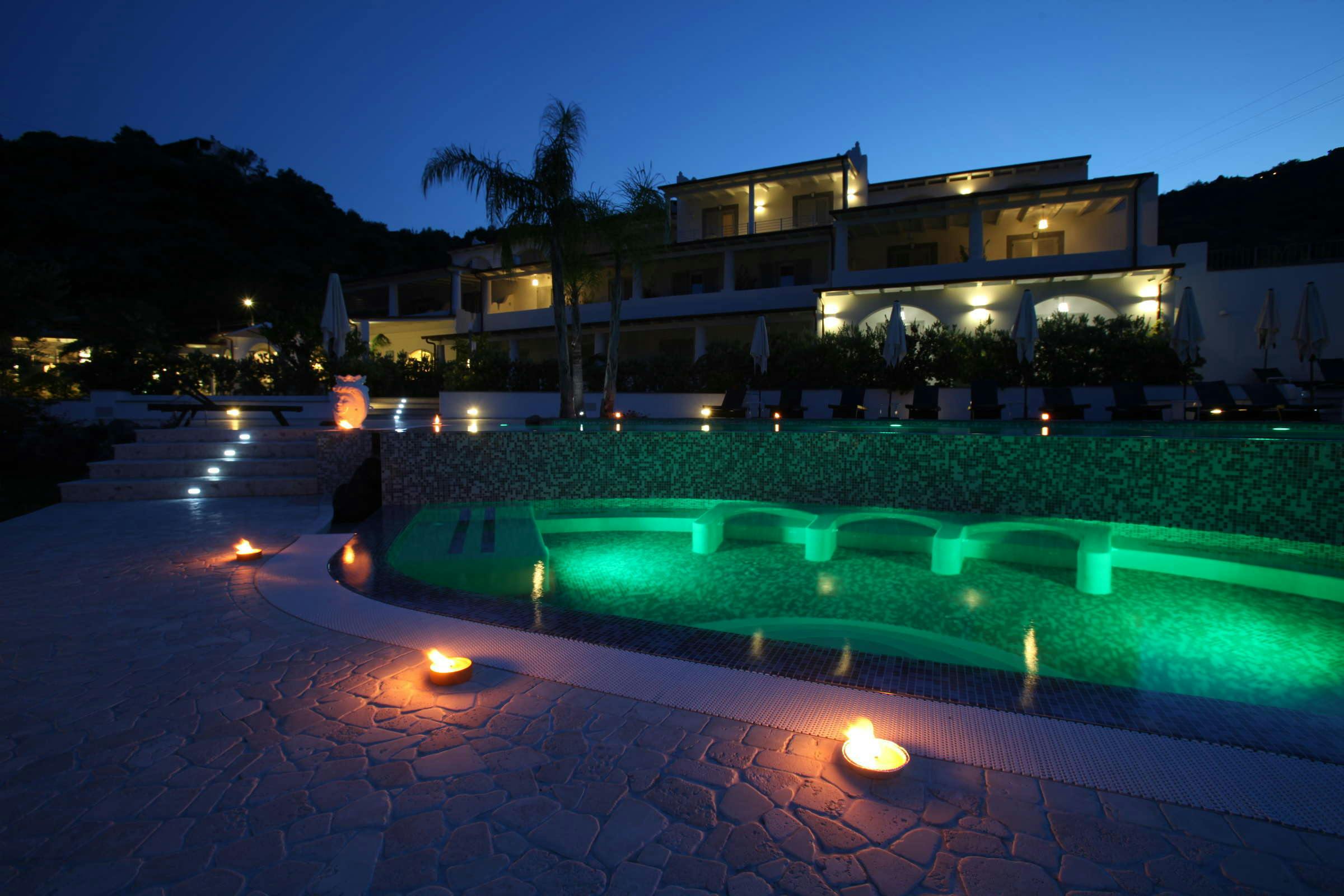 Hotel Mea - Aeolian Charme