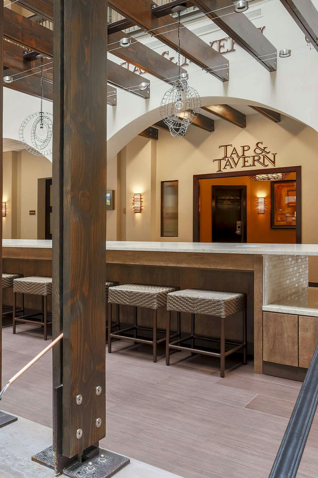 Hotel Embassy Suites by Hilton Dallas Love Field photo 4