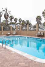 Hotel Pacific Shores Inn photo 3