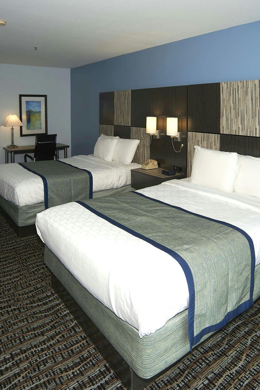 Hotel Sandwich Lodge & Resort photo 3