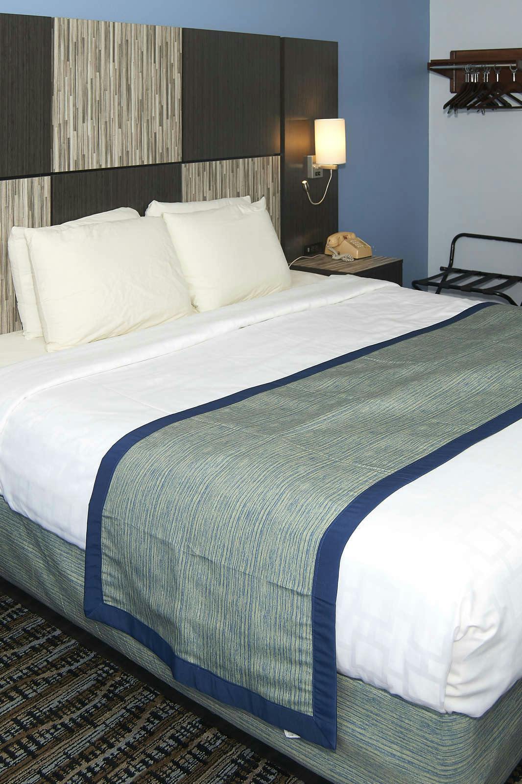 Hotel Sandwich Lodge & Resort photo 2