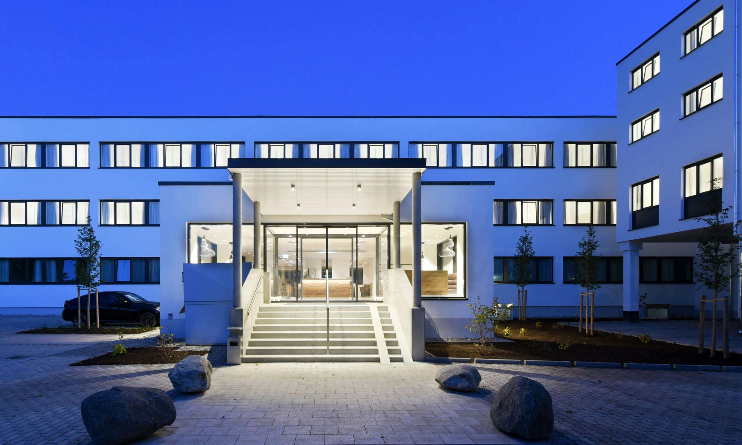 The Centerroom Hotel and Apartments