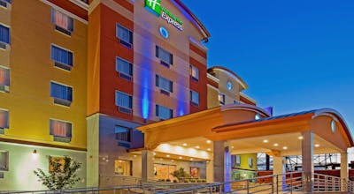 Holiday Inn Express Maspeth