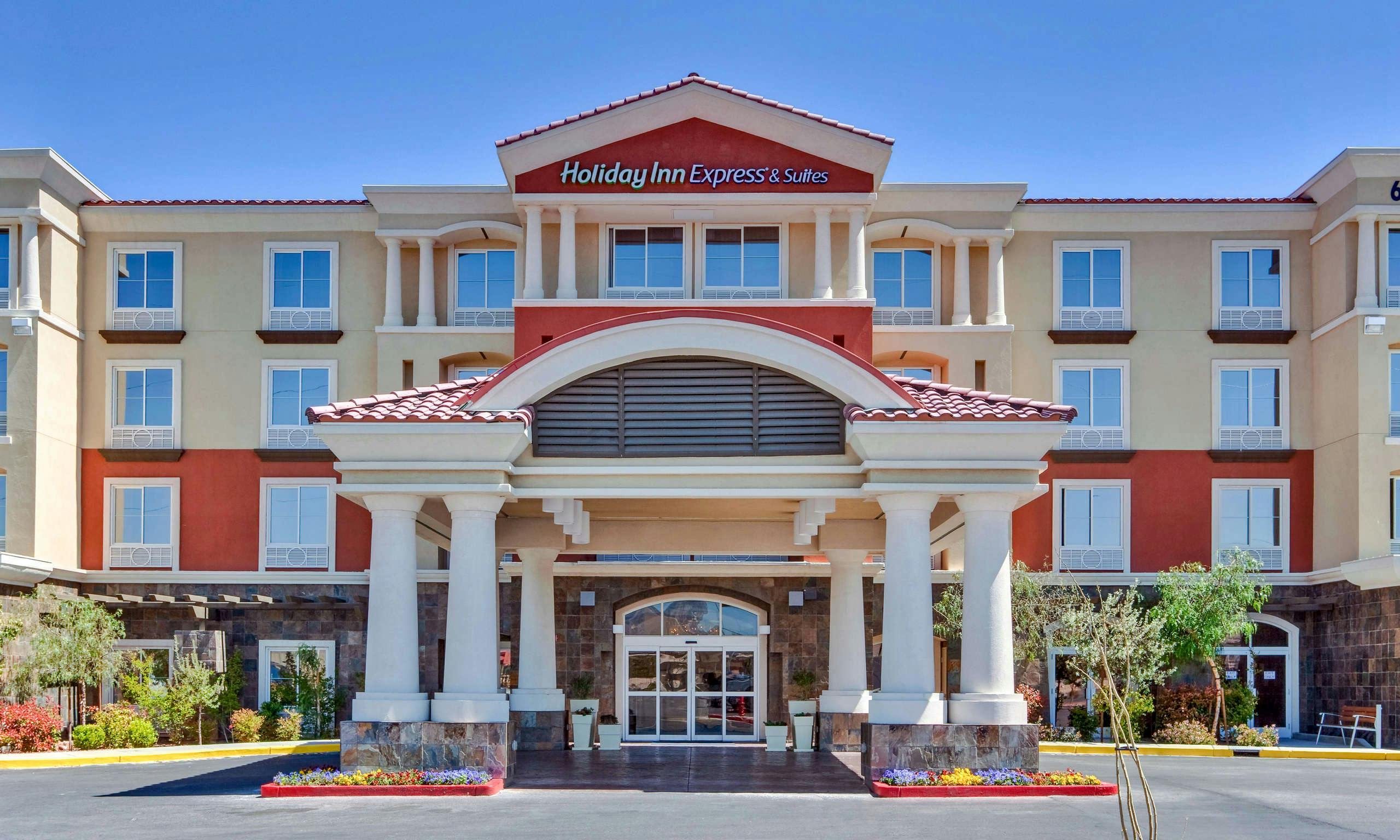 Holiday Inn Express Hotel & Suites Las Vegas