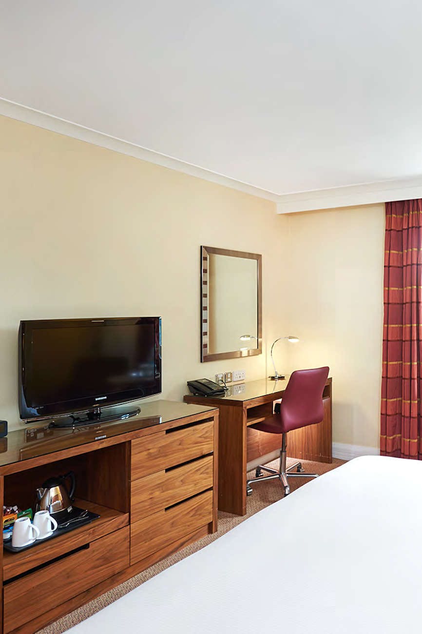 Hotel DoubleTree by Hilton Bristol North photo 4