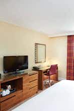 Hotel DoubleTree by Hilton Bristol North photo 4