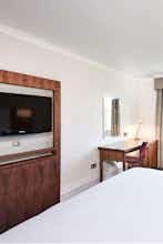 Hotel DoubleTree by Hilton Bristol North photo 5
