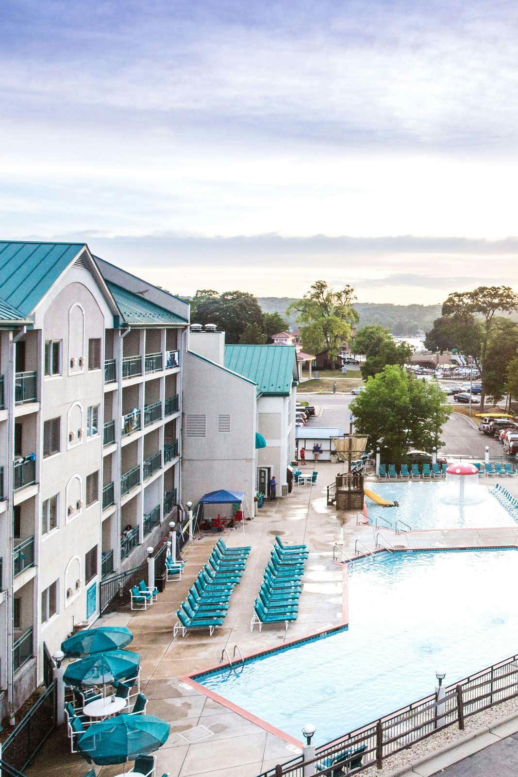 Hotel The Cove Of Lake Geneva photo 1