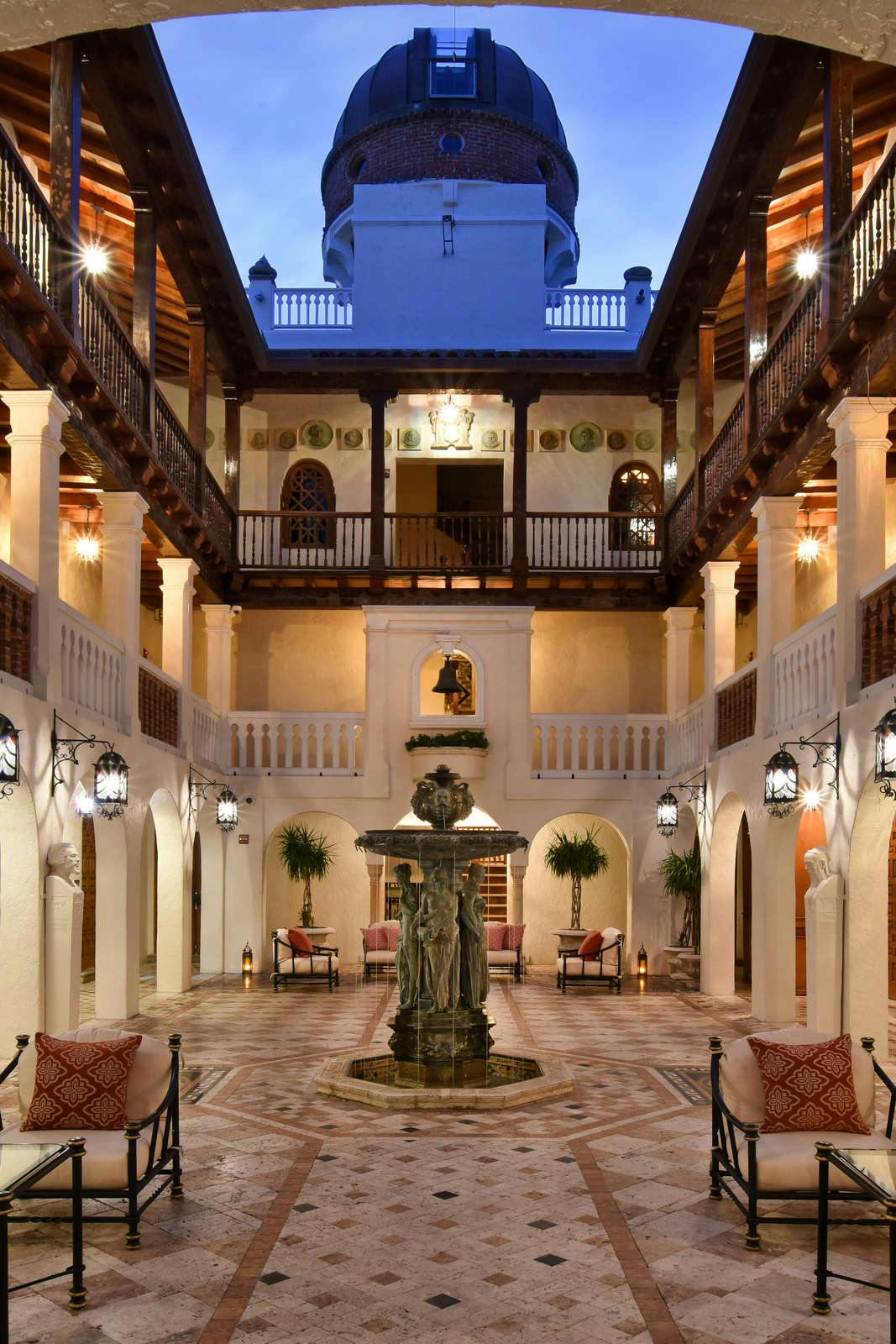 Hotel The Villa Casa Casuarina - Former Versace Mansion photo 5
