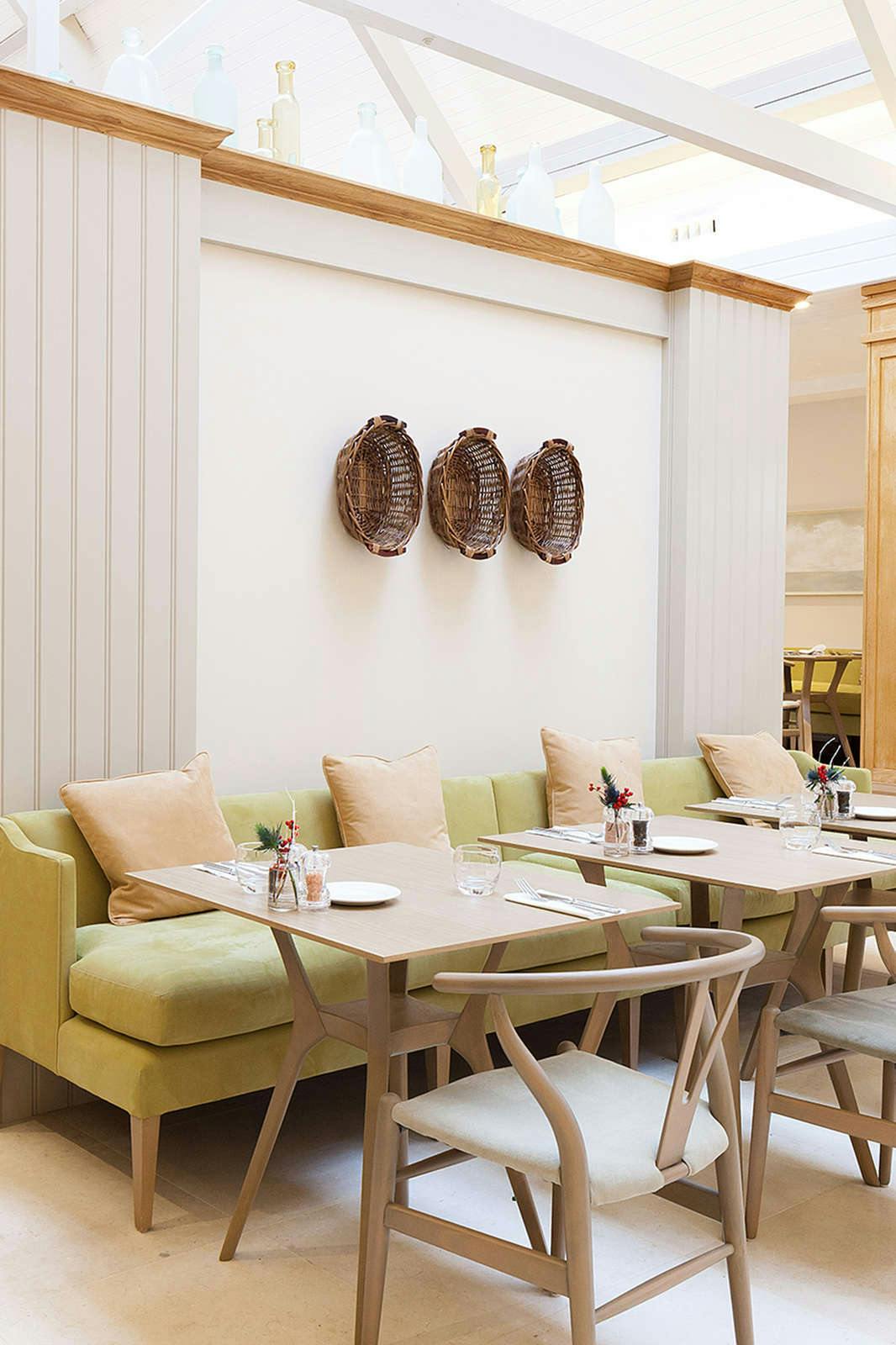 Hotel Champneys Forest Mere photo 2