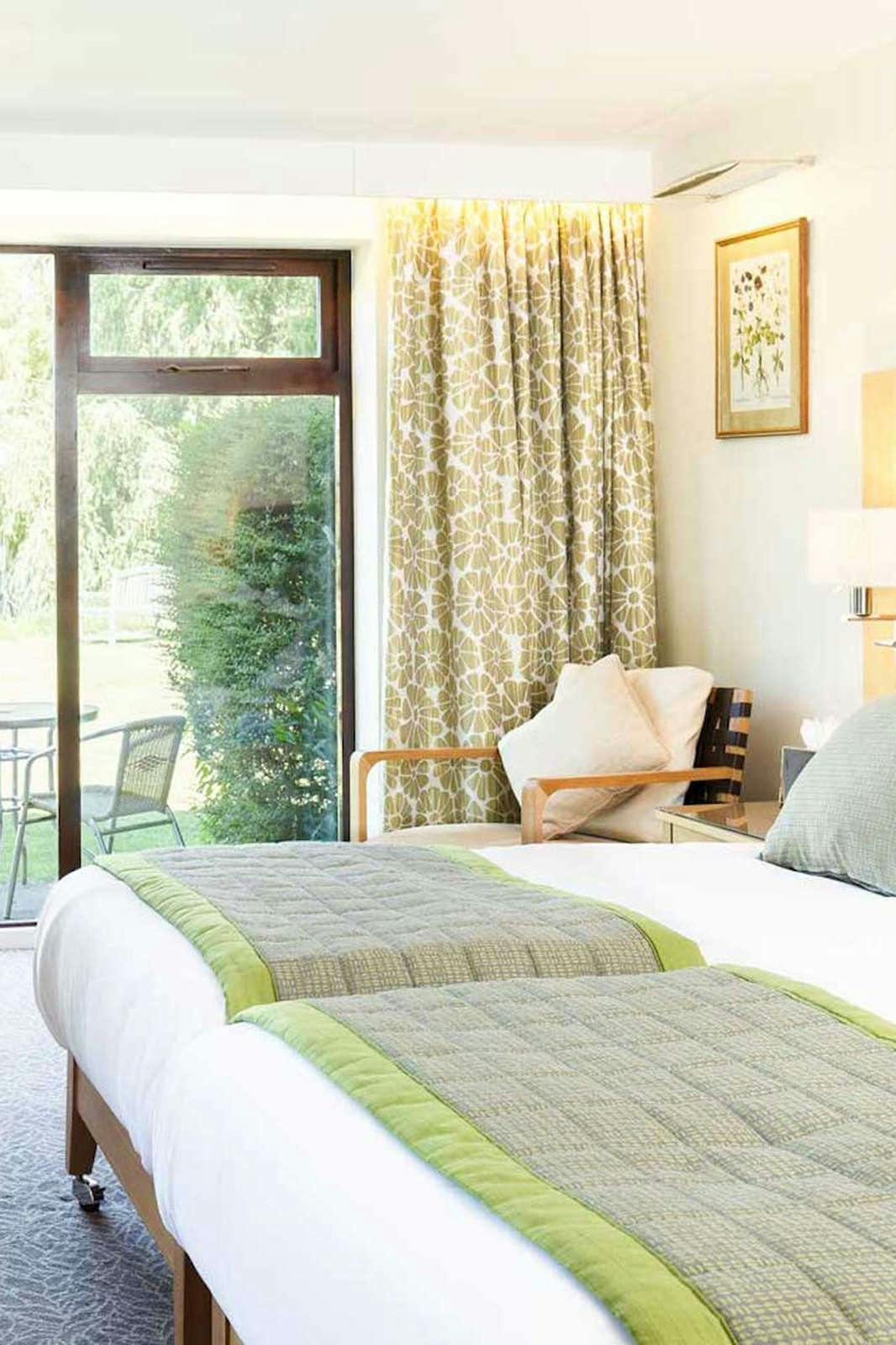 Hotel Champneys Springs photo 1