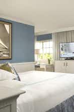 Hotel Portofino Hotel & Marina, A Noble House Hotel photo 4