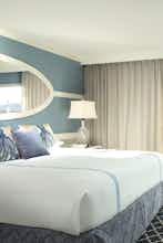 Hotel Portofino Hotel & Marina, A Noble House Hotel photo 2