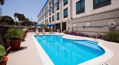 Holiday Inn Express Austin North Central