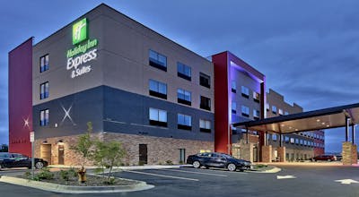 Holiday Inn Express & Suites Denver Northwest - Broomfield