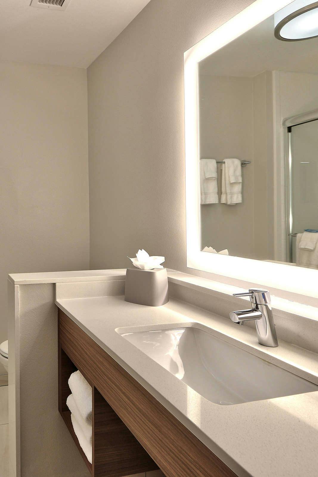 Hotel Holiday Inn Express & Suites Denver Northwest - Broomfield photo 5