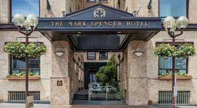 Mark Spencer Hotel