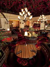 Hotel Western Village Inn & Casino photo 3