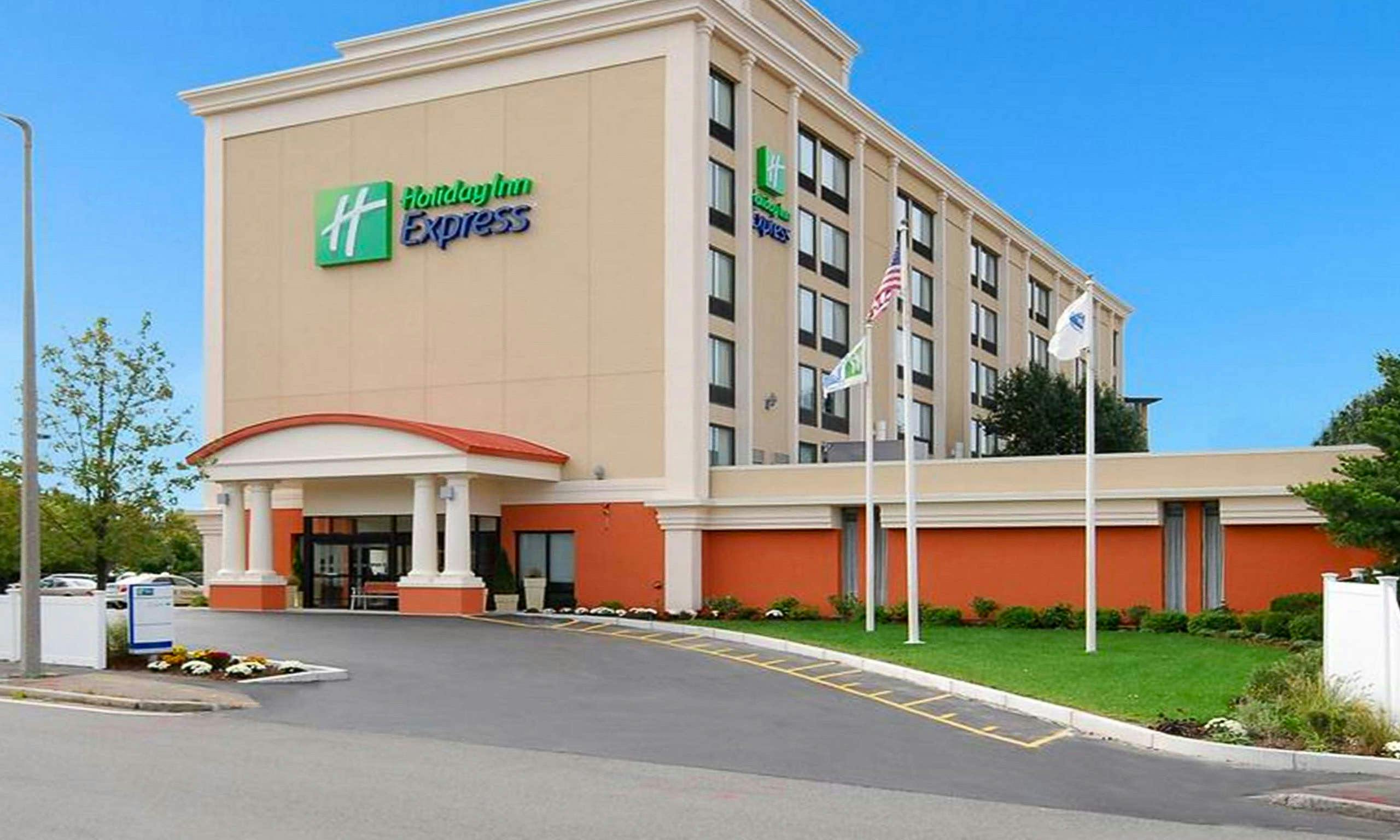 Holiday Inn Express Boston