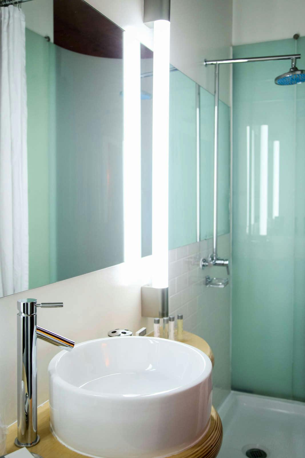 Hotel NYLO Las Colinas Hotel, Tapestry Collection by Hilton photo 3