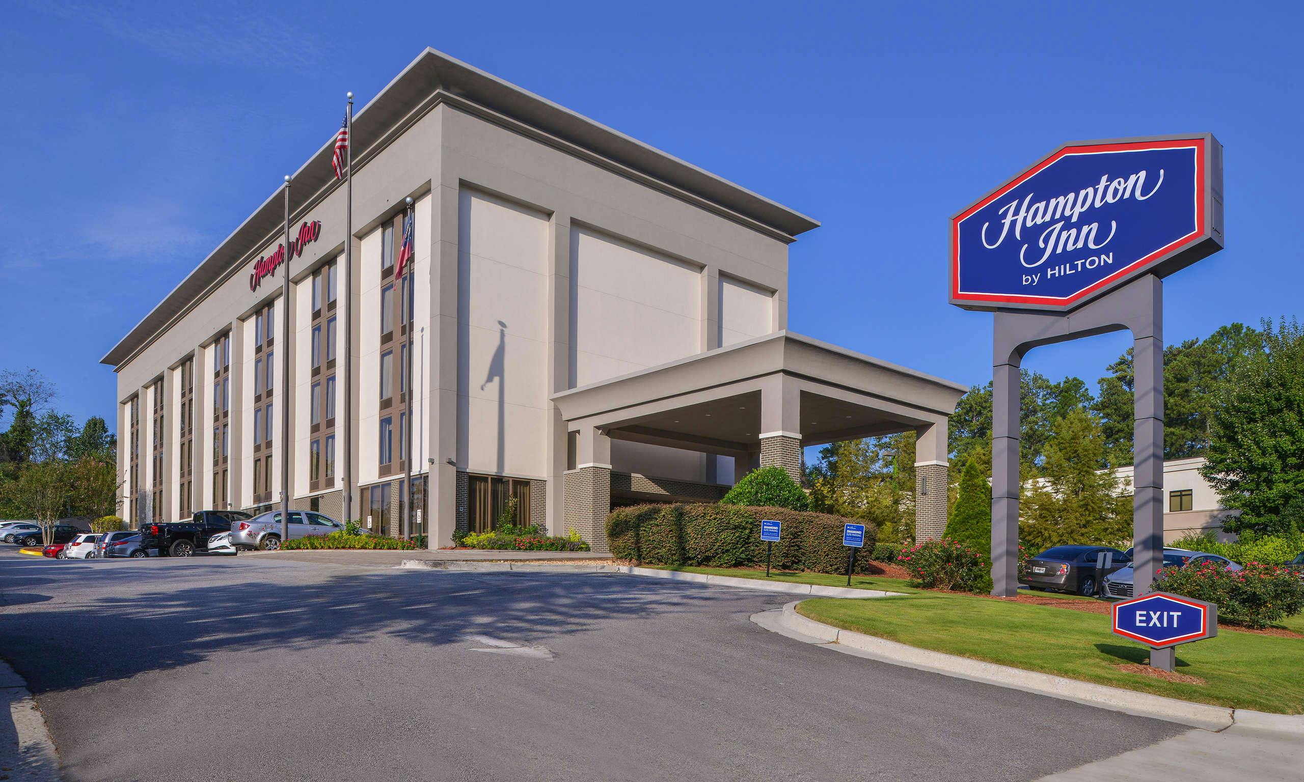 Hampton Inn Atlanta North Druid Hills, Atlanta HotelTonight