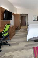 Hotel Holiday Inn Express & Suites Dallas NW Hwy - Love Field photo 5