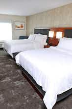 Hotel Holiday Inn & Suites Sioux Falls Airport photo 5
