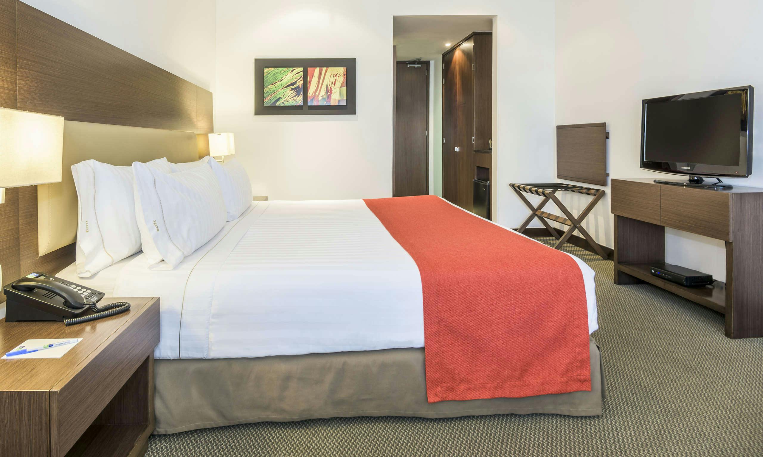 Holiday Inn Express Bogota