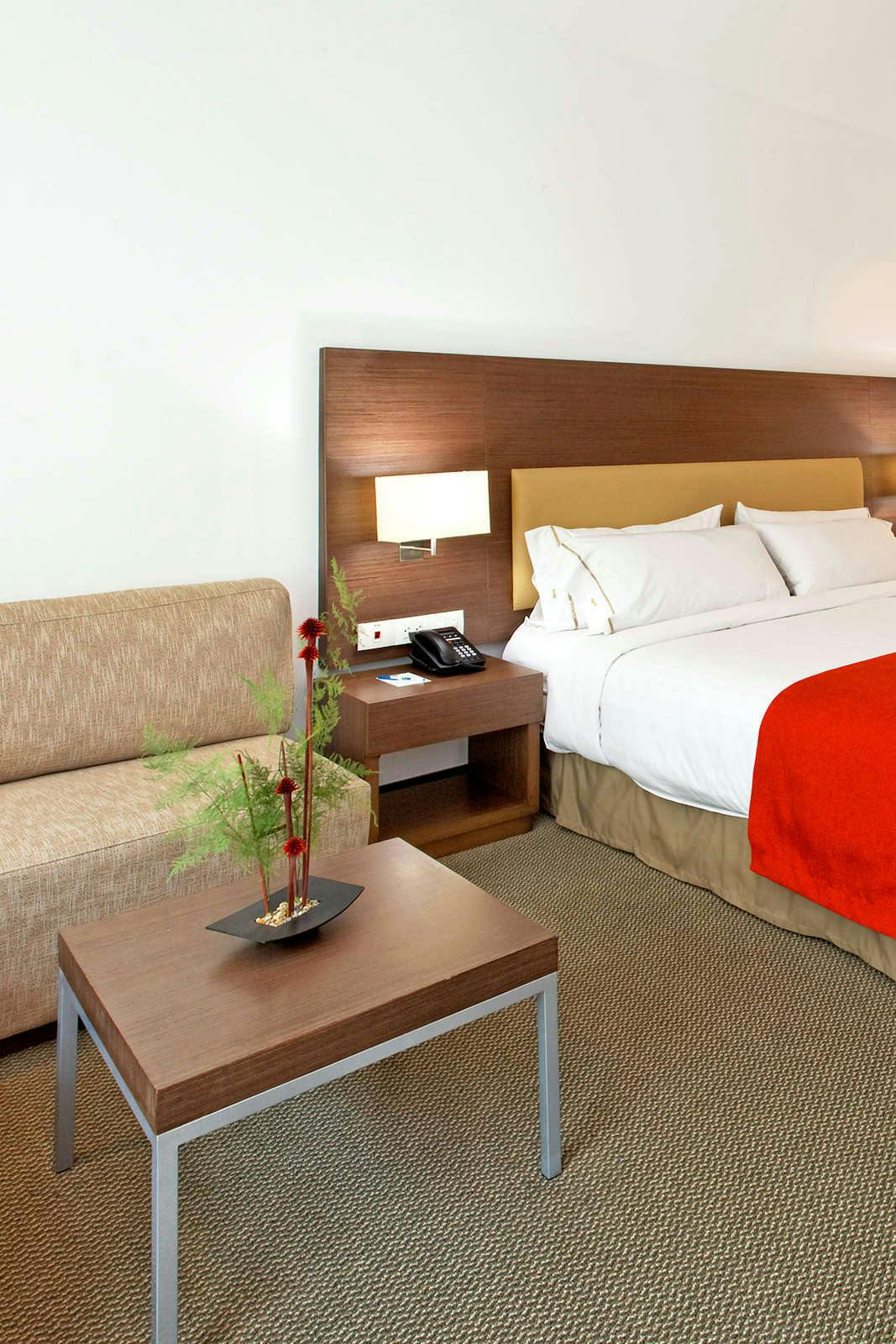 Hotel Holiday Inn Express Bogota photo 3